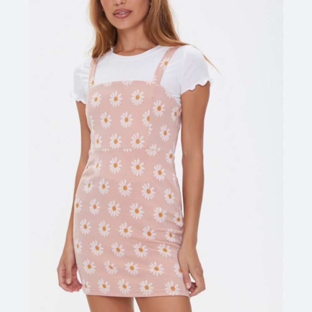 Forever 21  Daisy Overall Knit Dress Pink Sz S
